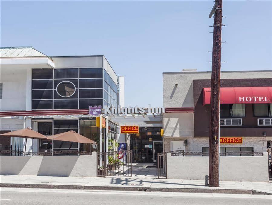 Knights Inn Los Angeles Central / Convention Center Area Bagian luar foto