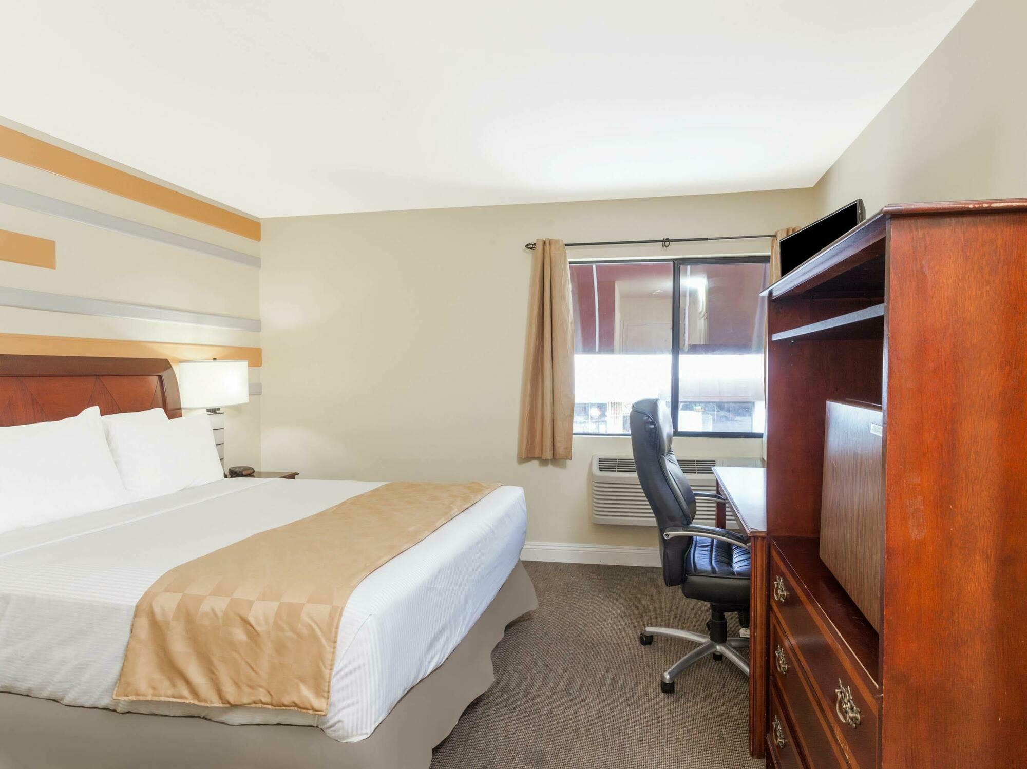 Knights Inn Los Angeles Central / Convention Center Area Bagian luar foto